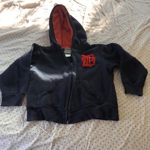 Kids size 5/6 Detroit Tigers zip up hoodie